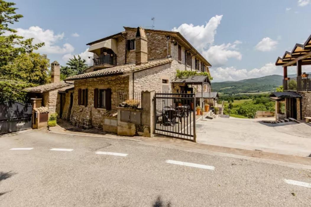 Villa Agriturismo Il Castello Assisi Exterior foto