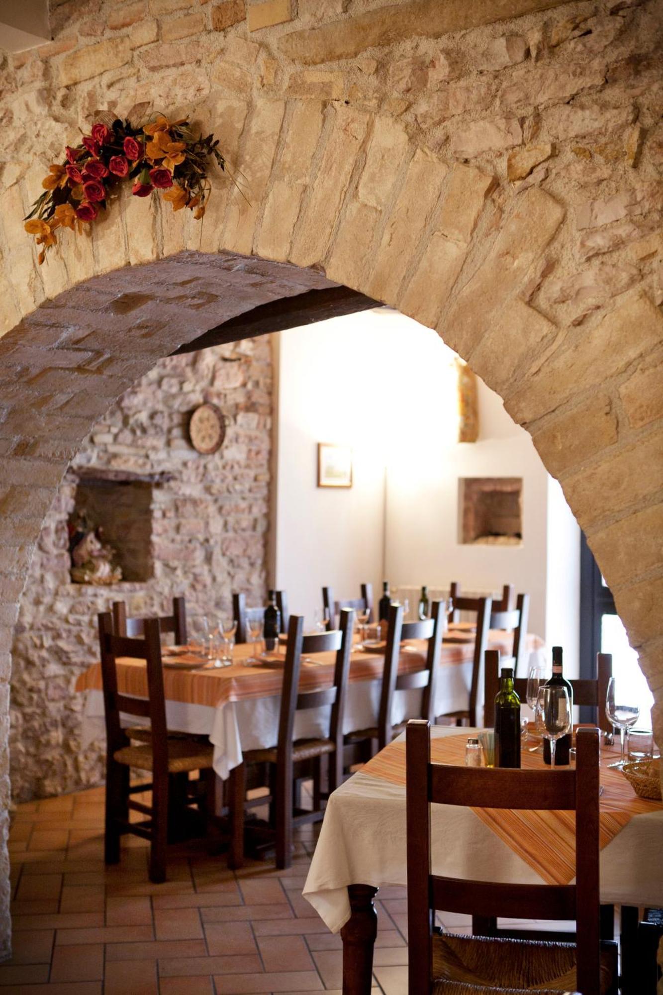 Agriturismo Il Castello Assisi Exterior foto