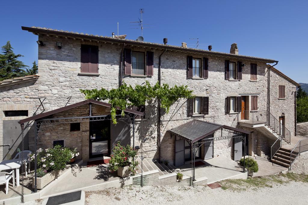 Villa Agriturismo Il Castello Assisi Exterior foto